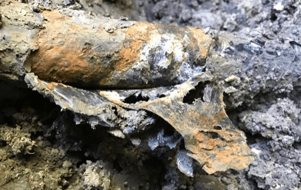 corroded pipe